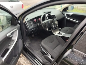 Vând Volvo XC60