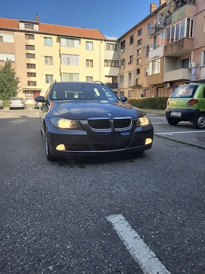Vând BMW 320 Diesel 2008  - imagine 2