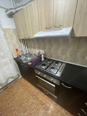EXCLUSIVITATE PONT apartament 2 camere , centrala termica  0  7  9  3  6  7  8  6  0  9    - imagine 5
