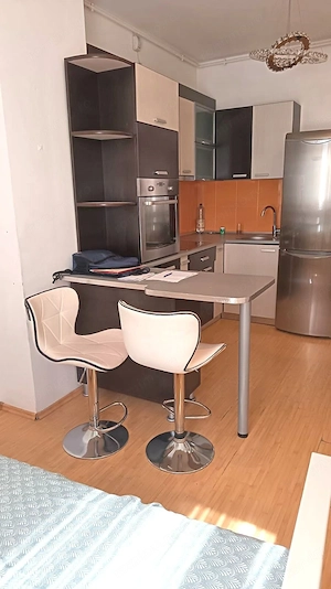 Apartament 2 camere de închiriat – Vitan Rin Grand Hotel 38 mp