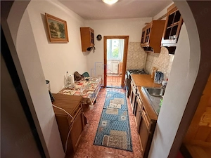 Apartament 2 camere decomandat - zona Canta etaj 2