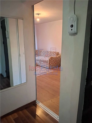 Apartament 2 camere decomandat etaj 2 - zona Dacia - imagine 3