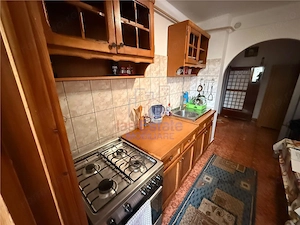 Apartament 2 camere decomandat - zona Canta etaj 2 - imagine 5