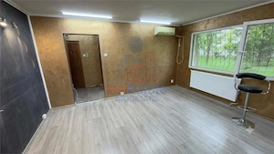 Spatiu comercial de inchiriat in Podul Ros