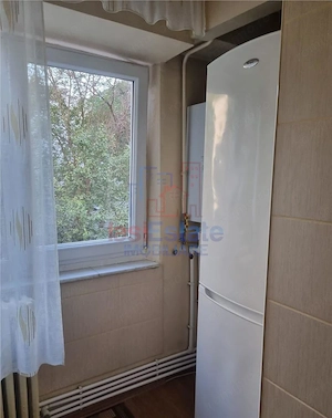 Tg Cucu zona Podul de Fier - Apartament 3 camere - imagine 11