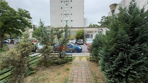 Spatiu comercial de inchiriat in Podul Ros - imagine 10