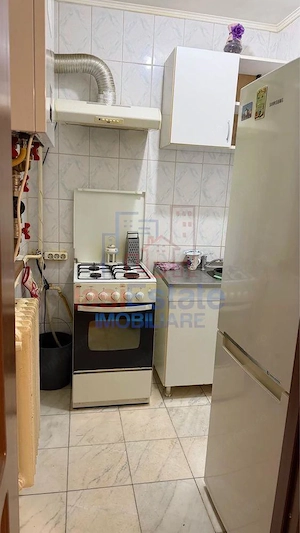 Apartament 2 camere etaj 1 centrala si AC zona Alexandru cel Bun - imagine 5