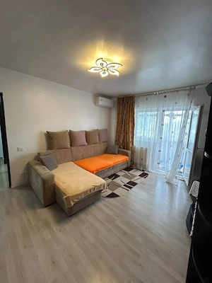 De inchiriat apartament cu 2 camere, spatios, cu balcon. 1200lei luna - imagine 12