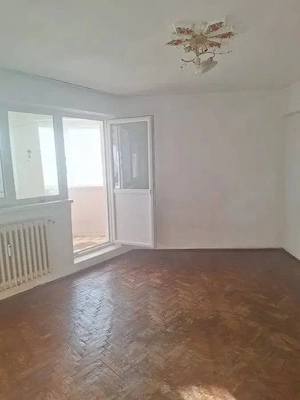 Apartament cu 2 camere, Calea Nationala, etaj 3 - imagine 2