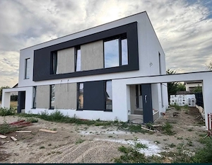Duplex de lux central Dumbrăvița