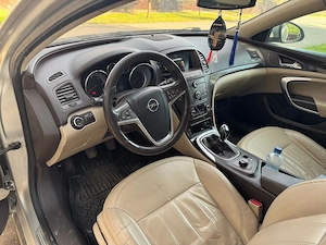 Vând urgent Opel insignia Sports Tourer 2.0 CDTI 160CP  - imagine 2