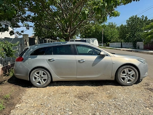 Vând urgent Opel insignia Sports Tourer 2.0 CDTI 160CP  - imagine 5