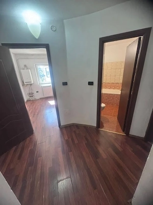 Apartament cu 3 camere,  Savenilor etaj 2 - imagine 4