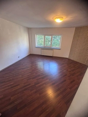Apartament cu 3 camere,  Savenilor etaj 2 - imagine 5