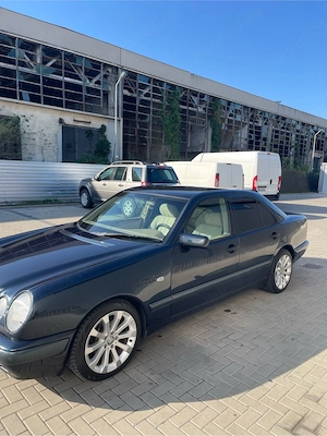 Vand Schimb Mercedes-Benz E200 CDI W210 - imagine 3