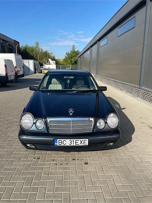 Vand Schimb Mercedes-Benz E200 CDI W210 - imagine 2
