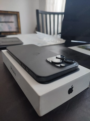 Iphone 15 Pro Max 512 GB Componente originale Achizitionat de nou