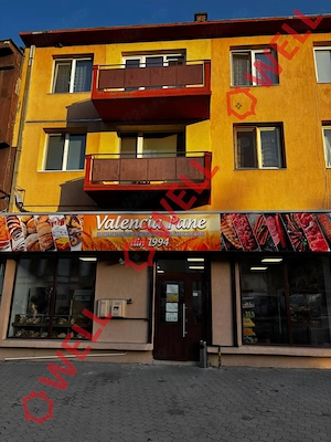 De vânzare apartament cu 3 camere ultracentral în Rupea!