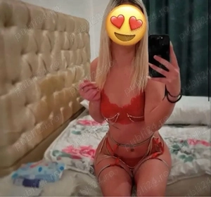 accept si saruturi si mangaieri :*