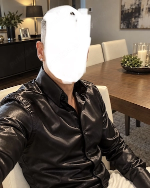 Pasiv elegant la cămașă matasa fina pentru un bărbat elegant sau pentru un cuplu 