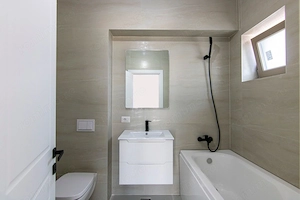 COMISION 0 % | CASA PREMIUM | 5 CAMERE | FINISATA LA CHEIE | OTOPENI | - imagine 16