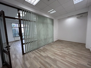SPATIU DE BIROURI  MODERN //ZONA CENTRALA ,PLOIESTI - imagine 20
