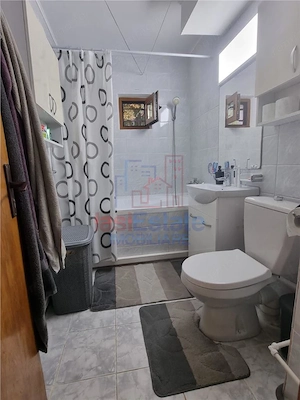 Apartament 4 camere, decomandat, 80 mp, 2 bai zona Nicolina - imagine 5