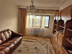 Apartament cu 3 camere 78 mp decomandat 2 bai - zona Pacurari