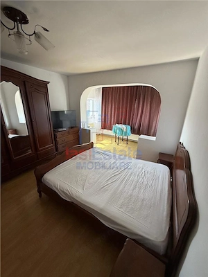 Apartament 3 Camere Targu Cucu - imagine 3