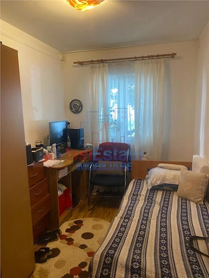 Apartament 4 camere zona Nicolina - imagine 5