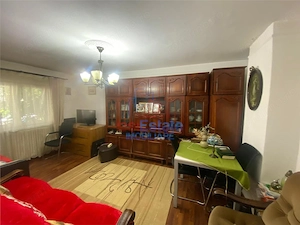 Apartament 4 camere zona Nicolina - imagine 4