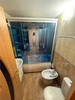 Rond Vechi - Nicolina Apartament 2 camere decomandat - imagine 8
