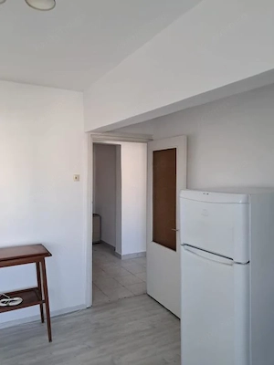 Garsoniera Narcisa, recent renovata - imagine 3