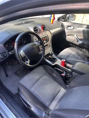 Ford Mondeo - imagine 2