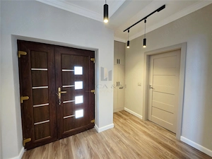 Prima Inchiriere | Jumatate de Duplex Modern, Spatios – Ghiroda, Timis - imagine 11