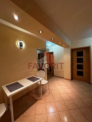 2 camere | Zona centrala | Centrala proprie |