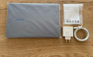 HONOR MagicBook 14 Ryzen 5 5500U 8Go RAM 512Go SSD   Windows 11; 