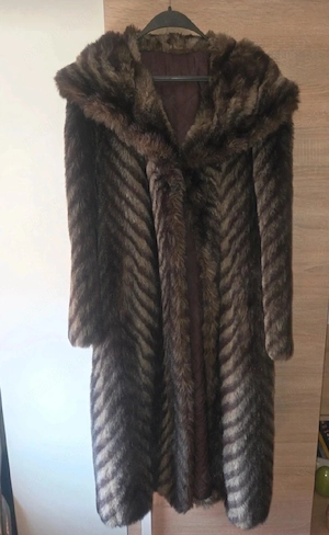 Haină eleganta de blana artificială vintage Baldin Bruxelles marimea 54