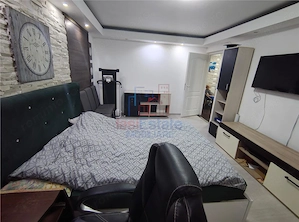 Apartament 3 camere Zona Nicolina - Tudor Neculai - imagine 12