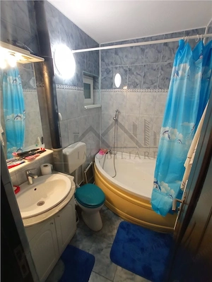 Apartament 4 camere  Podu Ros zona Bd Tutora - imagine 8