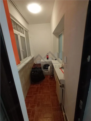 Apartament 4 camere  Podu Ros zona Bd Tutora - imagine 11