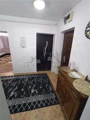 Apartament 4 camere  Podu Ros zona Bd Tutora - imagine 12