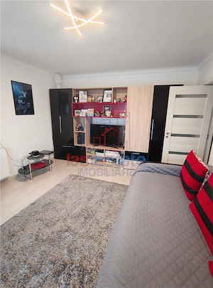 Etajul 2 - Apartament 2 camere cu parcare Pacurari - Kaufland - imagine 4
