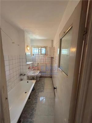 Apartament 2 camere, 45 mp, etaj 3 4 - zona Primaverii | Centrala proprie - imagine 5