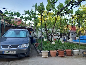 Vând Volkswagen Touran 2007