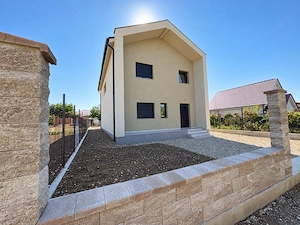 Proprietar Vand Casa TERMO - PASIVA  (locuinta capabila sa functioneze independent)