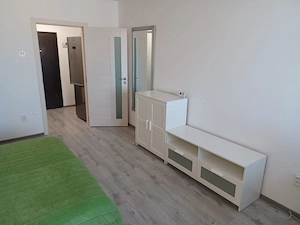 Închiriez garsoniera Brașov bdl Saturn - imagine 2