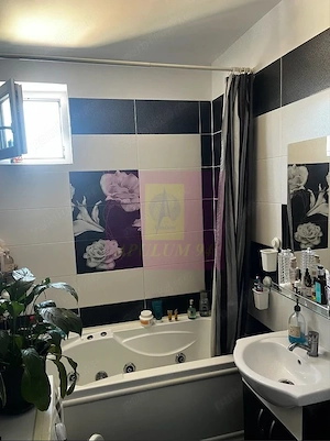Apartament 2 camere, spațios, mobilat și utilat, loc de parcare - imagine 3