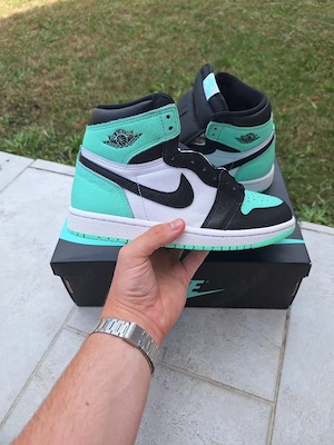 Air Jordan 1 High "Glow Green" 38