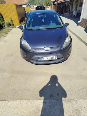 Ford fiesta  - imagine 4